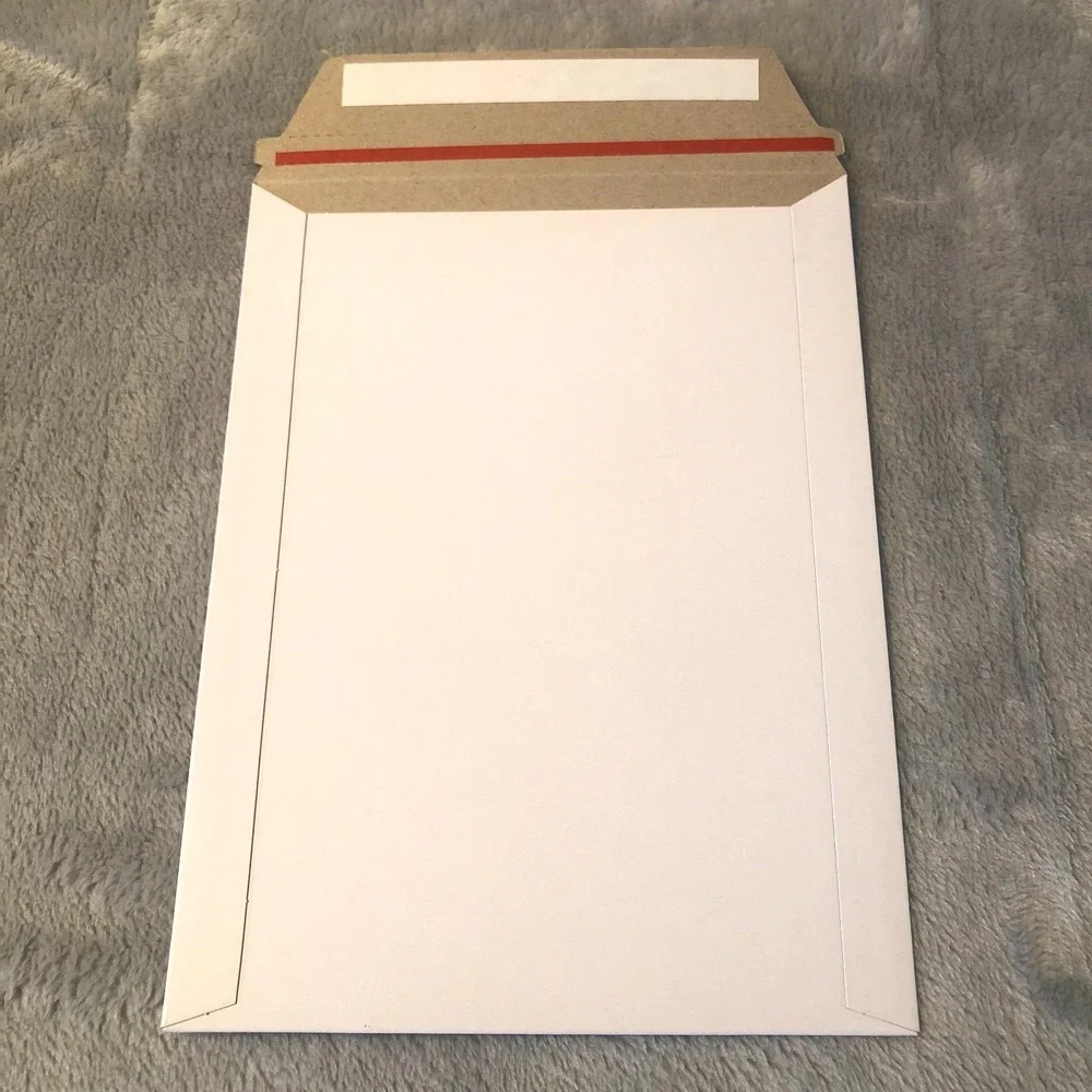 6x8 Self-Seal Cardboard Envelopes 25 Pack Rigid Flat White Photo Document Mailer